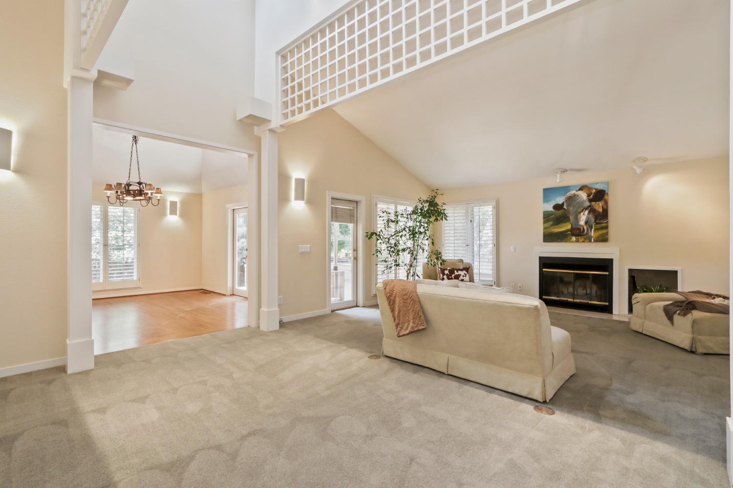 Detail Gallery Image 34 of 80 For 4711 Tree Shadow Pl, Fair Oaks,  CA 95628 - 3 Beds | 2/1 Baths