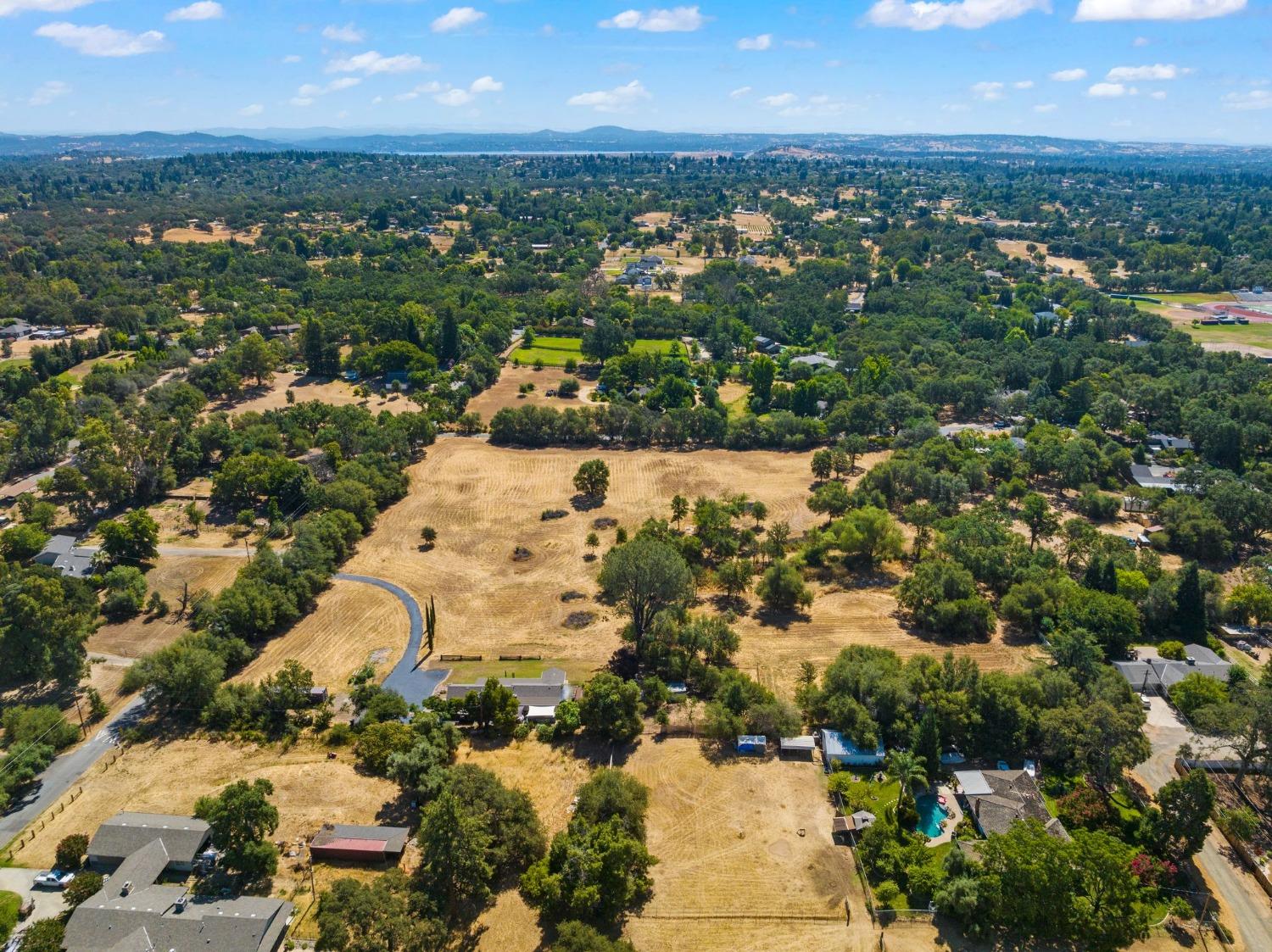 Golden Gate Avenue, Orangevale, California image 19