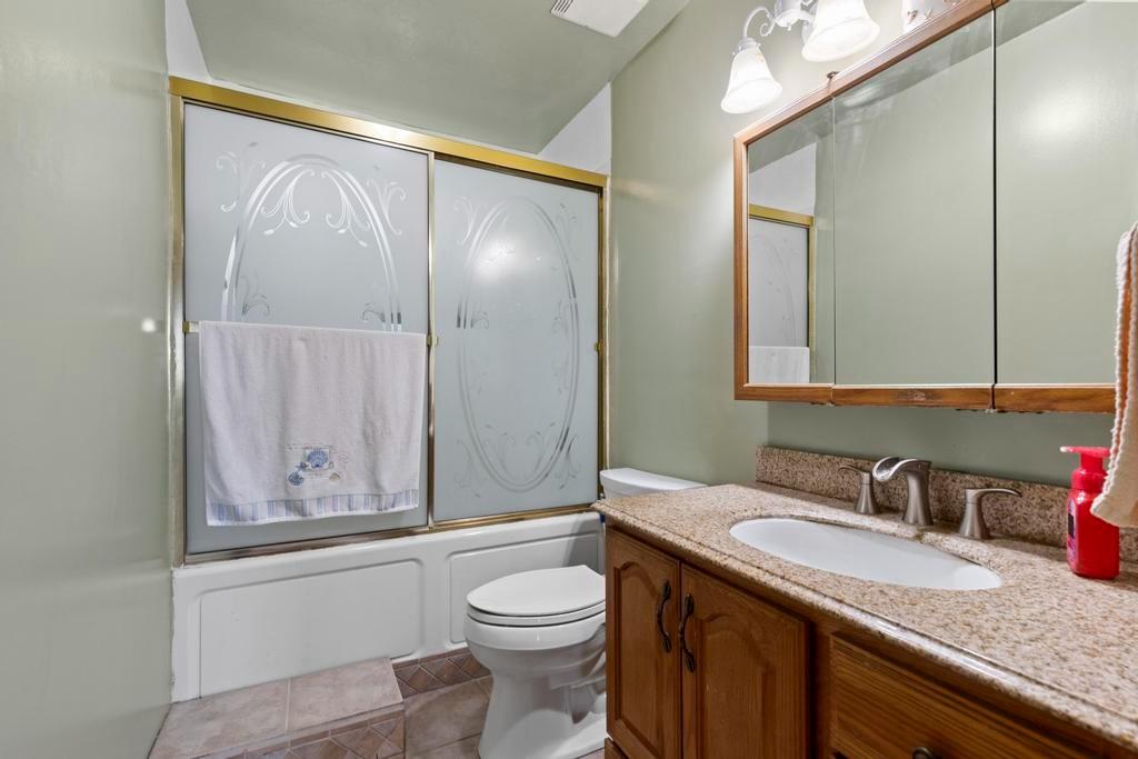 Detail Gallery Image 19 of 36 For 1772 11th Ave, Olivehurst,  CA 95961 - 4 Beds | 2/1 Baths