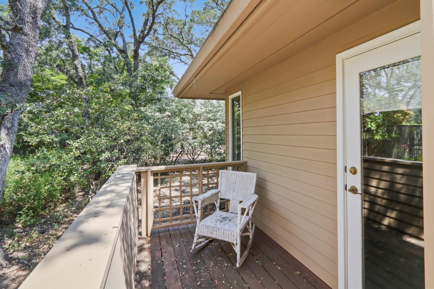 Detail Gallery Image 54 of 80 For 4711 Tree Shadow Pl, Fair Oaks,  CA 95628 - 3 Beds | 2/1 Baths