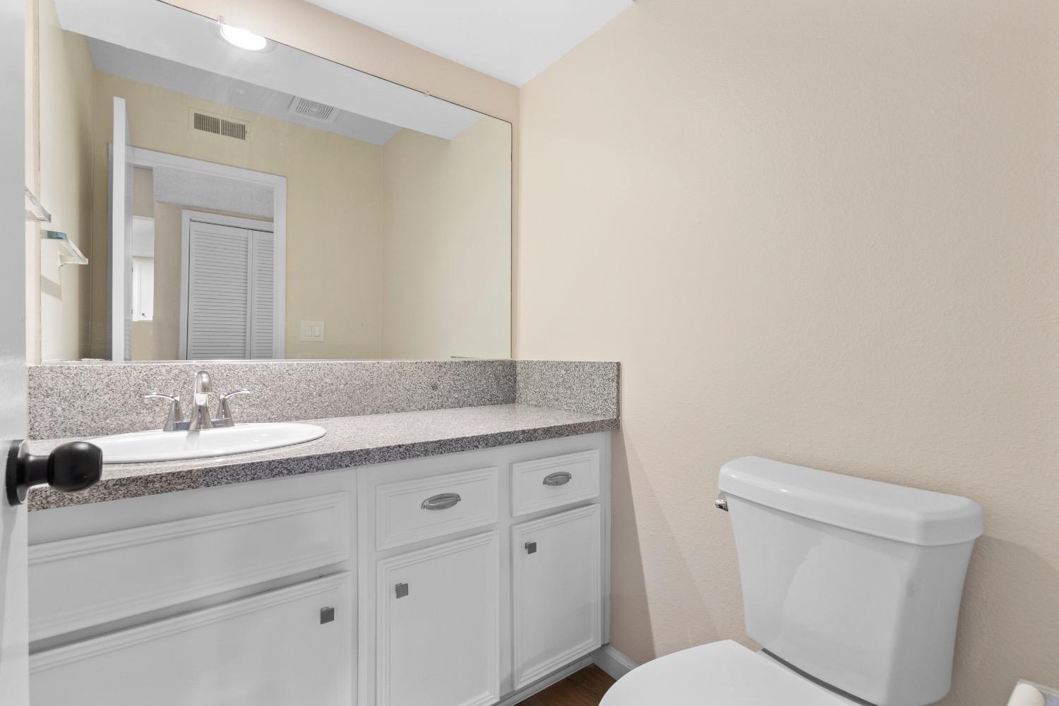 Detail Gallery Image 11 of 42 For 3700 Tully Rd #96,  Modesto,  CA 95356 - 2 Beds | 1/1 Baths