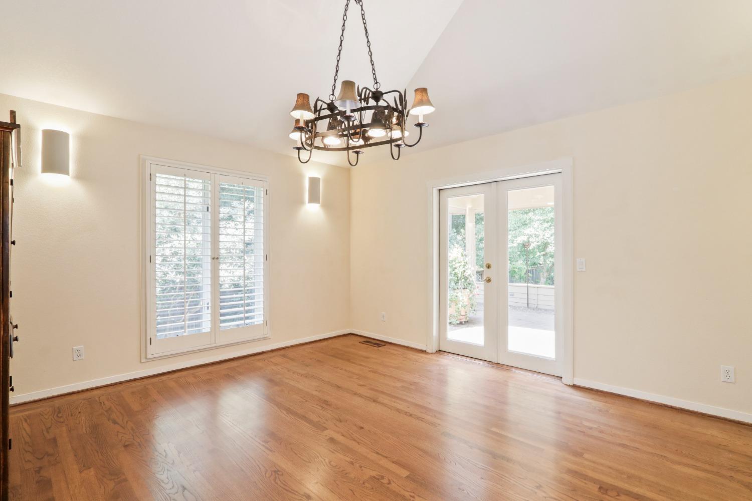 Detail Gallery Image 37 of 80 For 4711 Tree Shadow Pl, Fair Oaks,  CA 95628 - 3 Beds | 2/1 Baths