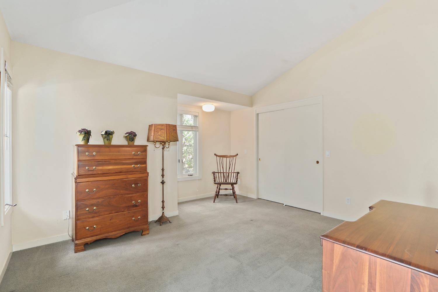 Detail Gallery Image 50 of 80 For 4711 Tree Shadow Pl, Fair Oaks,  CA 95628 - 3 Beds | 2/1 Baths