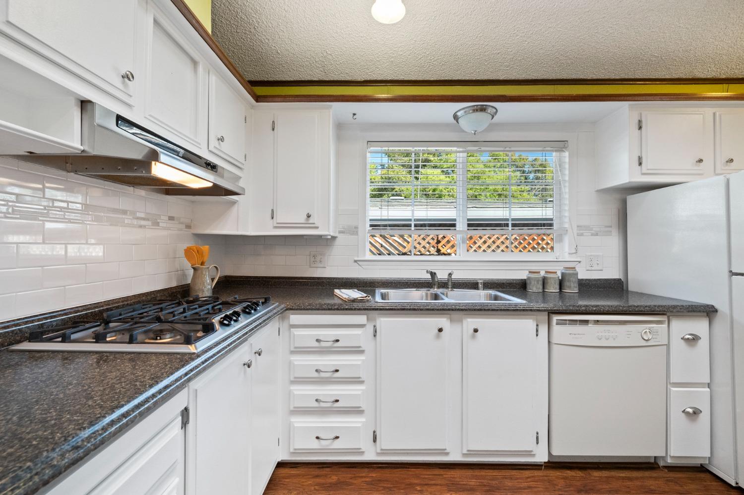 Detail Gallery Image 16 of 23 For 10956 Green St 125, Columbia,  CA 95310 - 2 Beds | 2 Baths