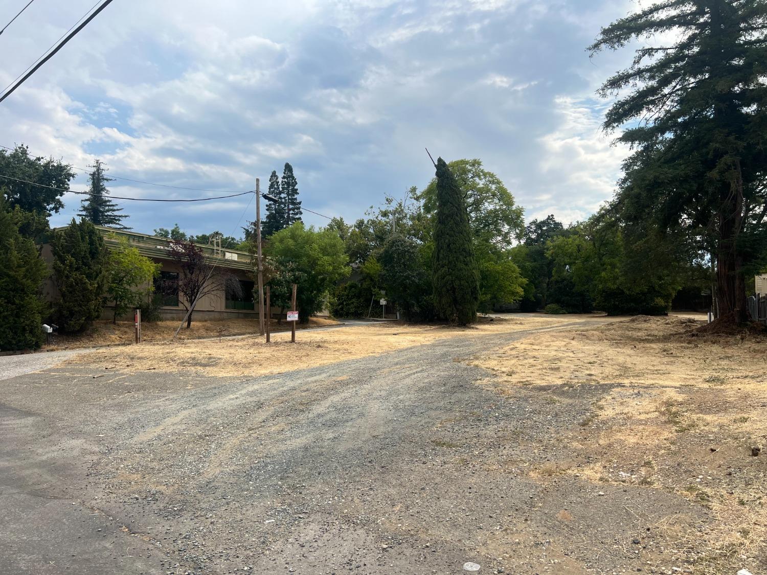 Lincoln Way, Auburn, California image 3