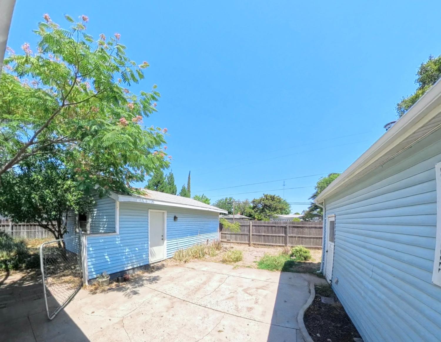 Detail Gallery Image 28 of 35 For 1001 Juniper Ave, Atwater,  CA 95301 - 3 Beds | 2 Baths