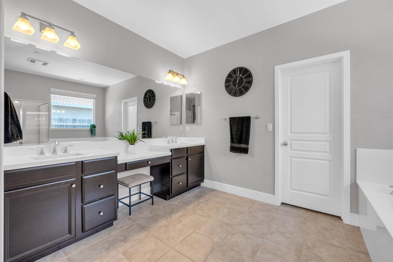 Detail Gallery Image 31 of 50 For 107 Monaco Ct, Lincoln,  CA 95648 - 4 Beds | 2/1 Baths