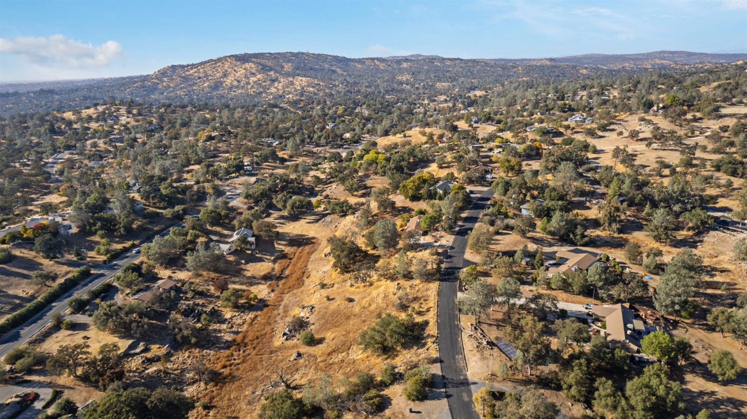 Limestone Way, Coarsegold, California image 6