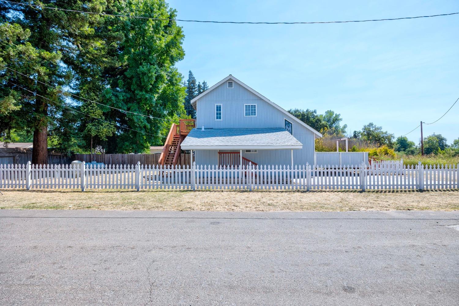 Detail Gallery Image 4 of 75 For 2554 Merced St, Snelling,  CA 95369 - 3 Beds | 2 Baths