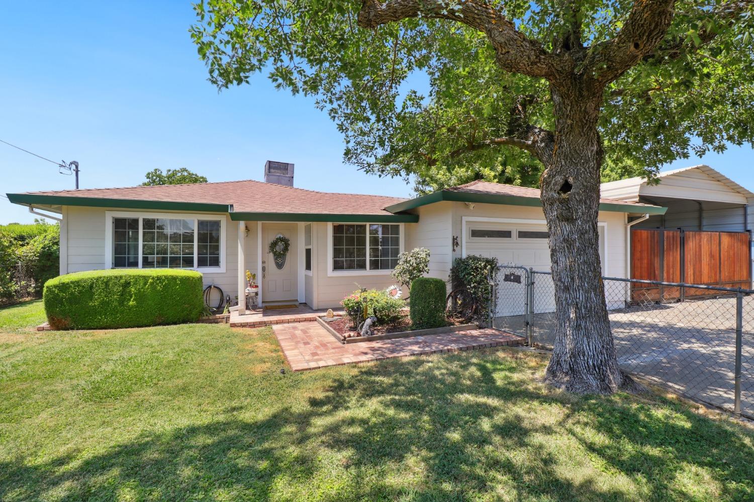 Detail Gallery Image 1 of 1 For 7001 22nd St, Rio Linda,  CA 95673 - 3 Beds | 2 Baths