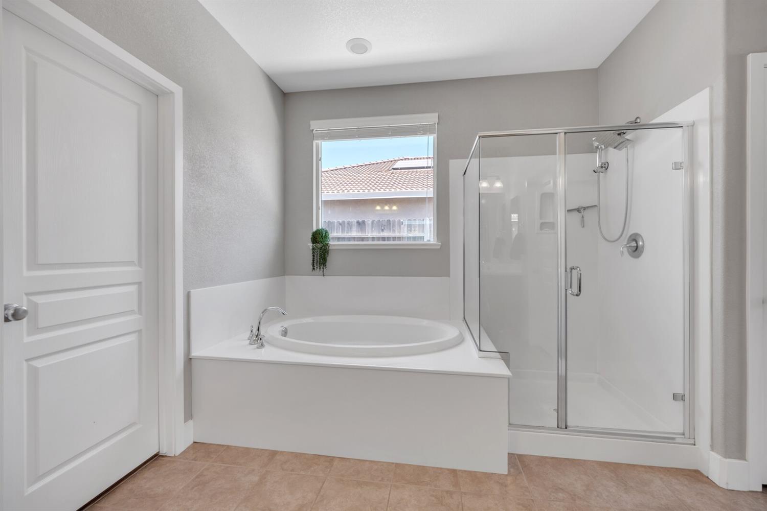 Detail Gallery Image 32 of 50 For 107 Monaco Ct, Lincoln,  CA 95648 - 4 Beds | 2/1 Baths