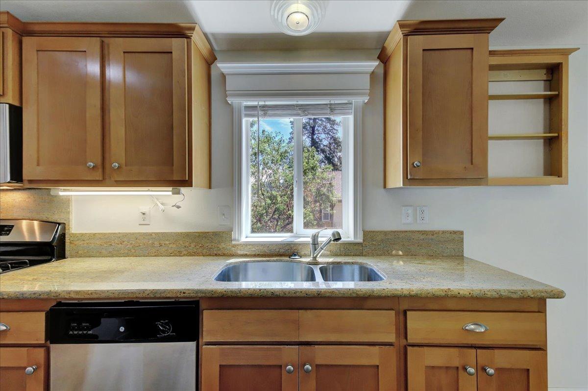 10937 Canyon View Dr., Grass Valley, California image 22