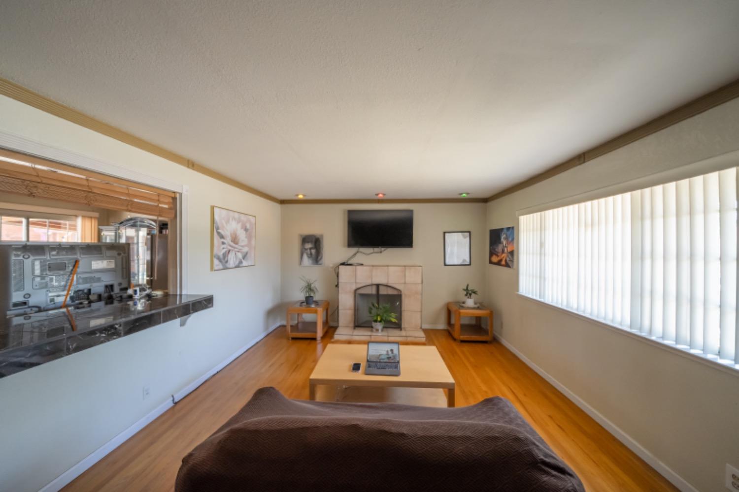 Detail Gallery Image 23 of 31 For 2076 N Morrill Ave, San Jose,  CA 95132 - 5 Beds | 2/1 Baths