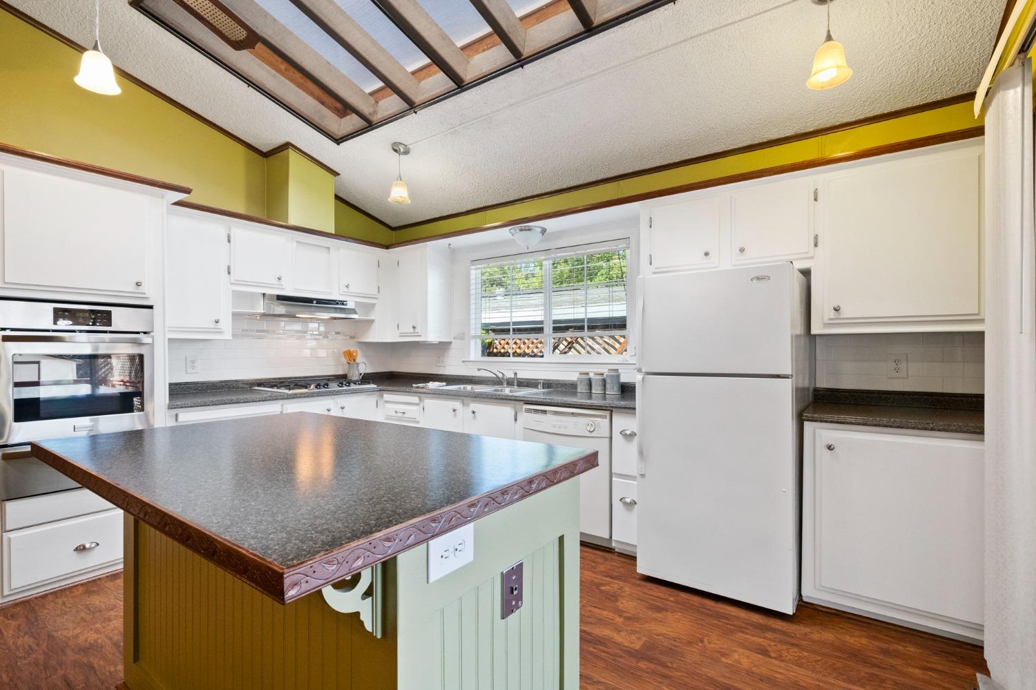 Detail Gallery Image 3 of 23 For 10956 Green St 125, Columbia,  CA 95310 - 2 Beds | 2 Baths