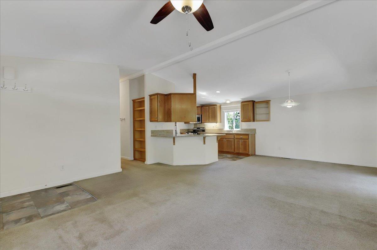 10937 Canyon View Dr., Grass Valley, California image 17