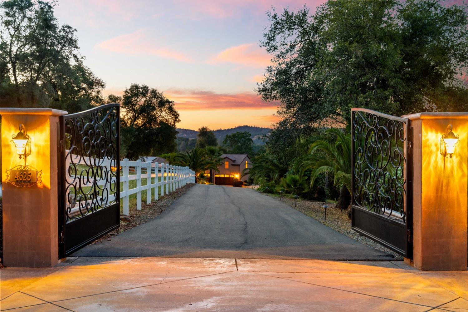 Grazing Hill Court, Shingle Springs, California image 3