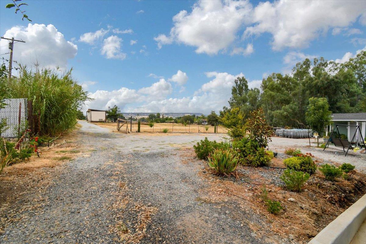 Detail Gallery Image 3 of 75 For 780 Grand Ave, Oroville,  CA 95965 - 4 Beds | 1/1 Baths