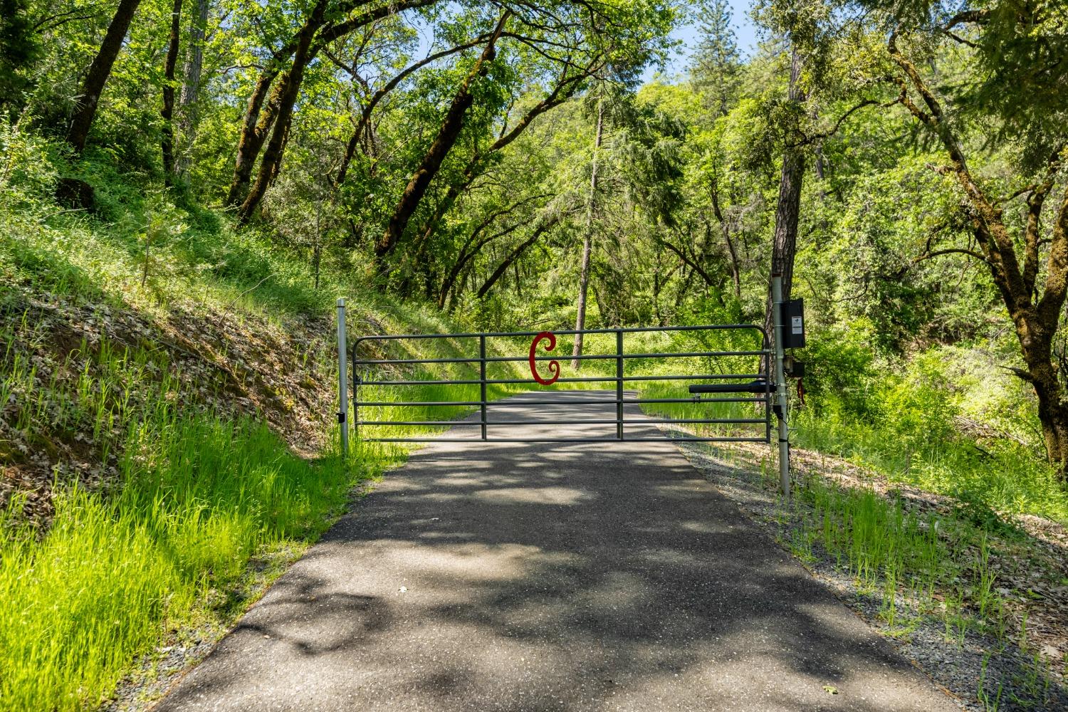 Detail Gallery Image 2 of 22 For 0 Peaceful Valley Road, Colfax,  CA 95713 - – Beds | – Baths