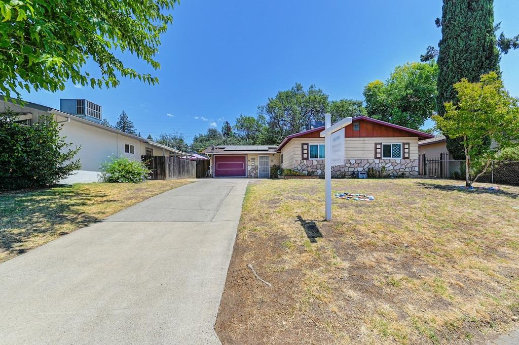 Rosswood Drive, Citrus Heights, California image 11