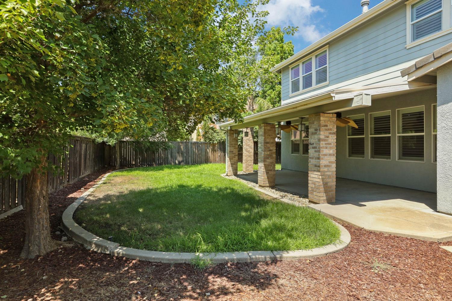 Detail Gallery Image 66 of 72 For 925 Farm House Ct, Rocklin,  CA 95765 - 5 Beds | 4/1 Baths