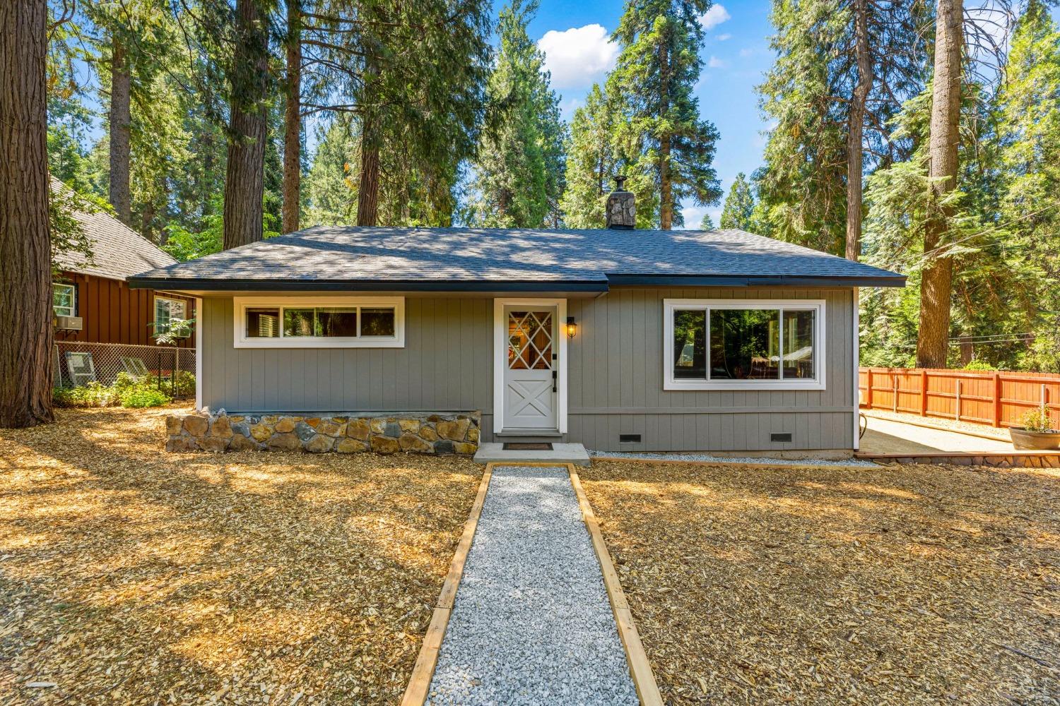 Detail Gallery Image 1 of 1 For 5788 Joni Ct, Pollock Pines,  CA 95726 - 2 Beds | 2 Baths