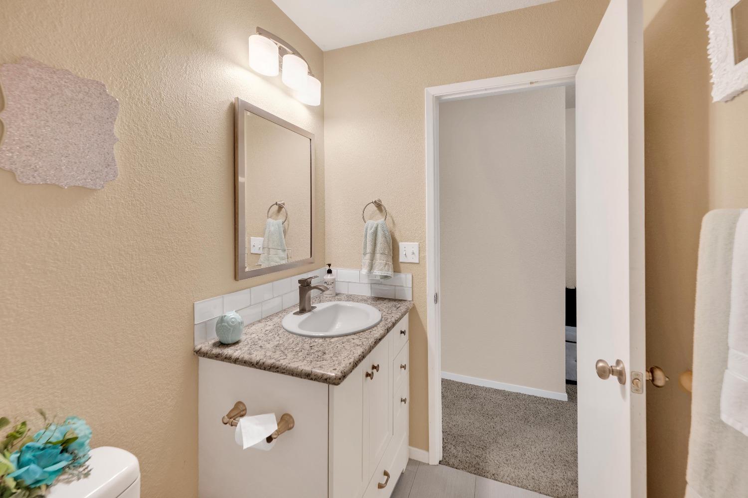 Detail Gallery Image 24 of 46 For 6332 Slippery Creek Ln, Citrus Heights,  CA 95621 - 3 Beds | 2/1 Baths