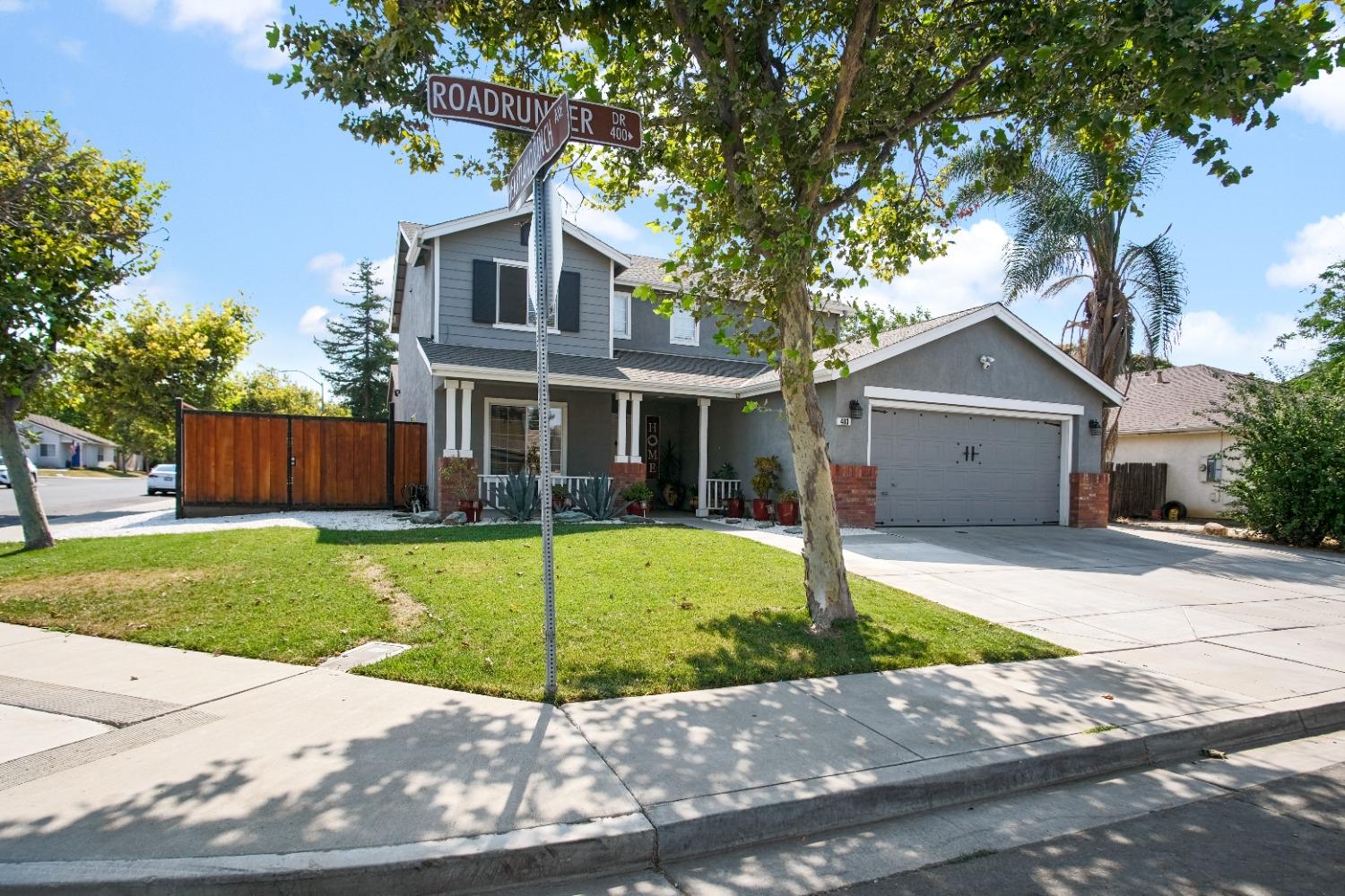 Detail Gallery Image 1 of 1 For 403 Roadrunner Dr, Patterson,  CA 95363 - 4 Beds | 2/1 Baths