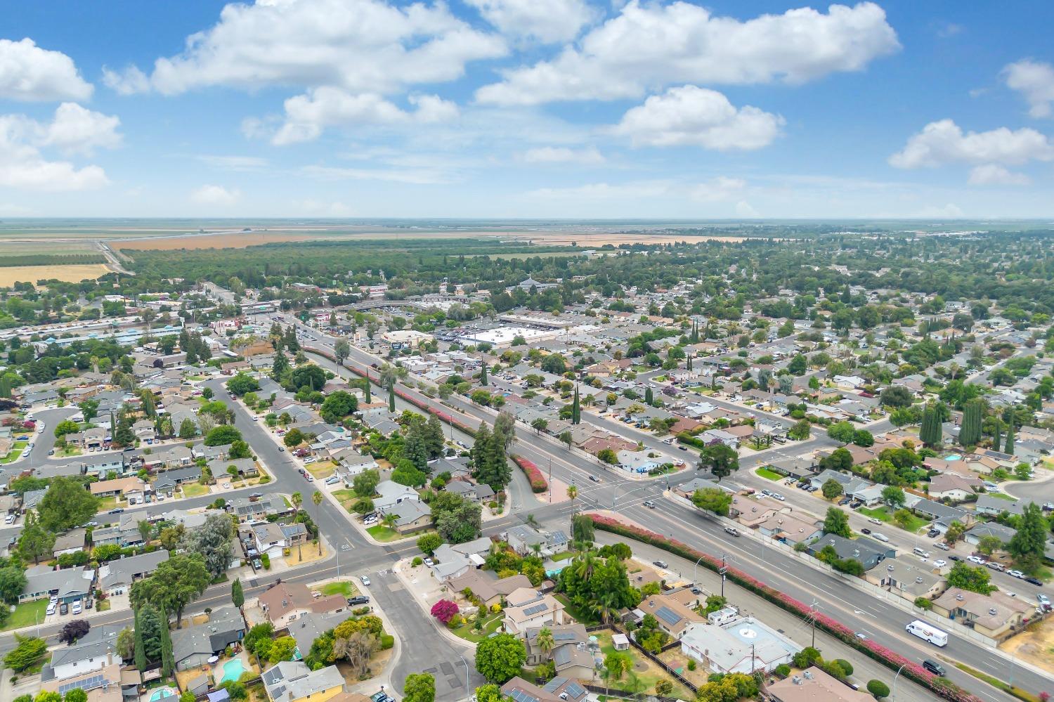 Detail Gallery Image 44 of 48 For 2942 Winston Dr, Stockton,  CA 95209 - 3 Beds | 2 Baths