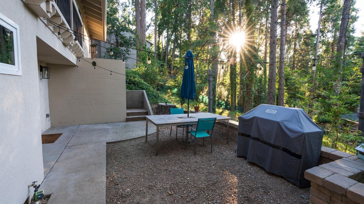 Detail Gallery Image 33 of 40 For 11450 Marjon Dr, Nevada City,  CA 95959 - 3 Beds | 2 Baths