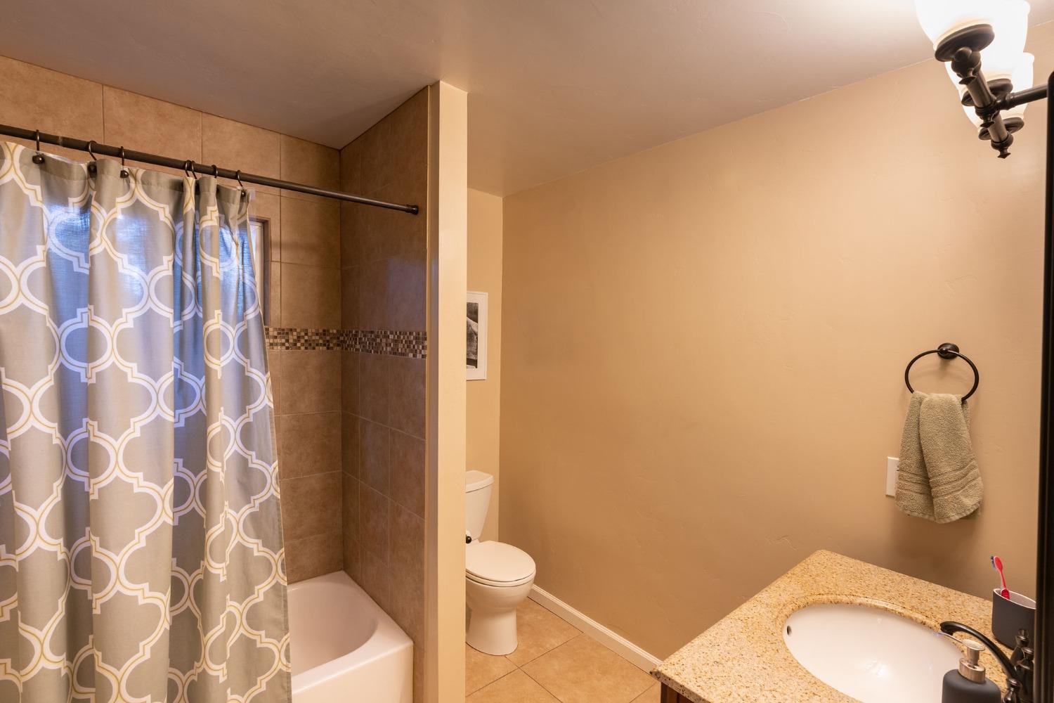 Detail Gallery Image 28 of 40 For 11450 Marjon Dr, Nevada City,  CA 95959 - 3 Beds | 2 Baths