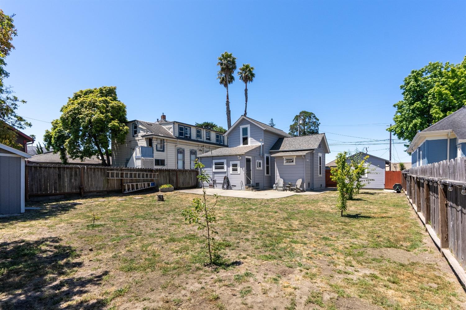 Detail Gallery Image 35 of 41 For 542 Ocean View Ave, Santa Cruz,  CA 95062 - 3 Beds | 1 Baths