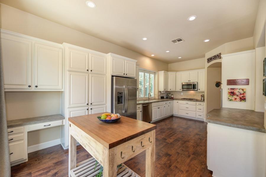 Detail Gallery Image 21 of 55 For 5004 Mertola Dr, El Dorado Hills,  CA 95762 - 3 Beds | 2 Baths