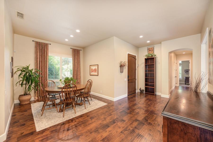 Detail Gallery Image 11 of 55 For 5004 Mertola Dr, El Dorado Hills,  CA 95762 - 3 Beds | 2 Baths