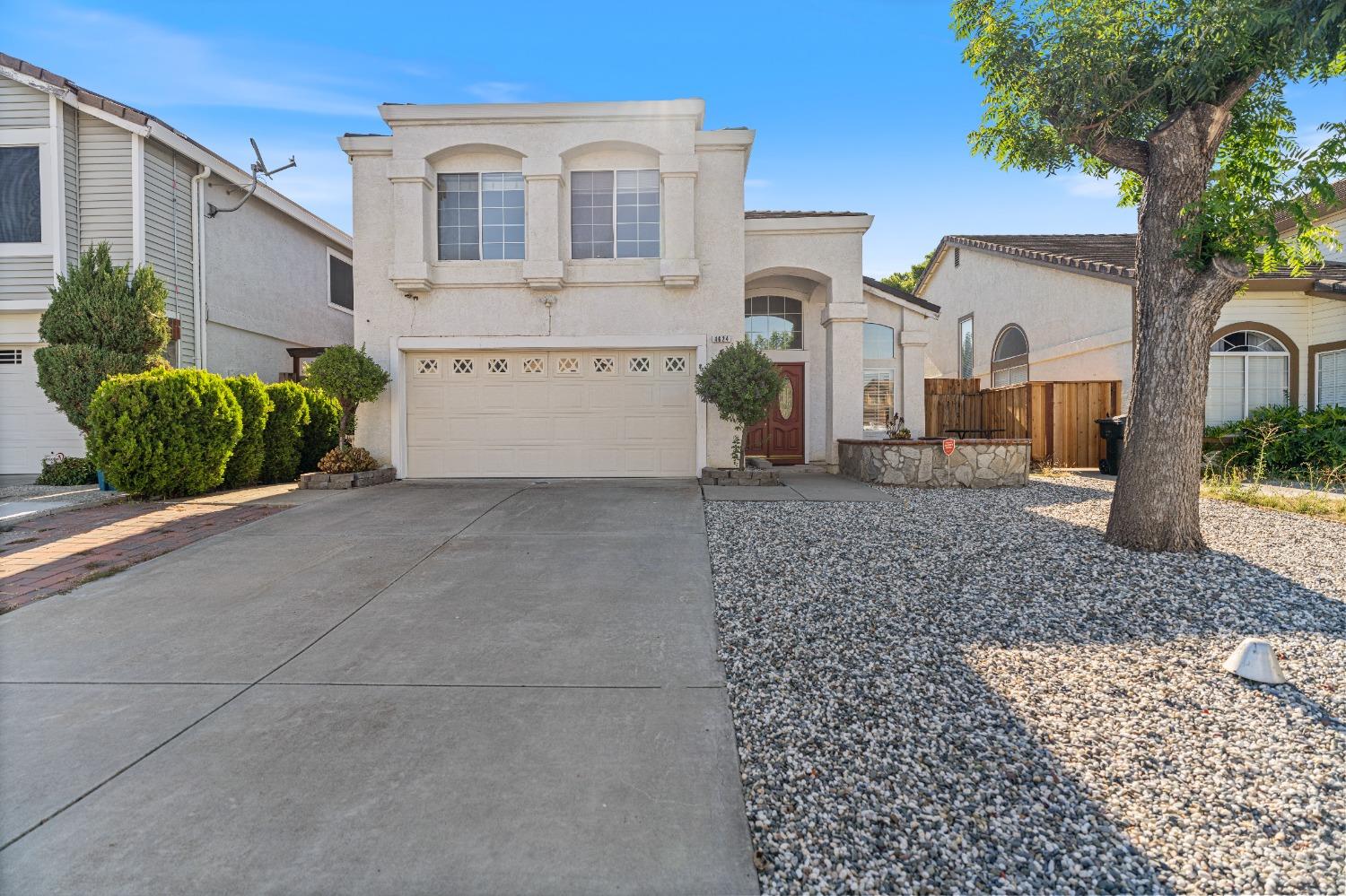 Detail Gallery Image 1 of 1 For 4624 Wolf Way, Antioch,  CA 94531 - 4 Beds | 2/1 Baths