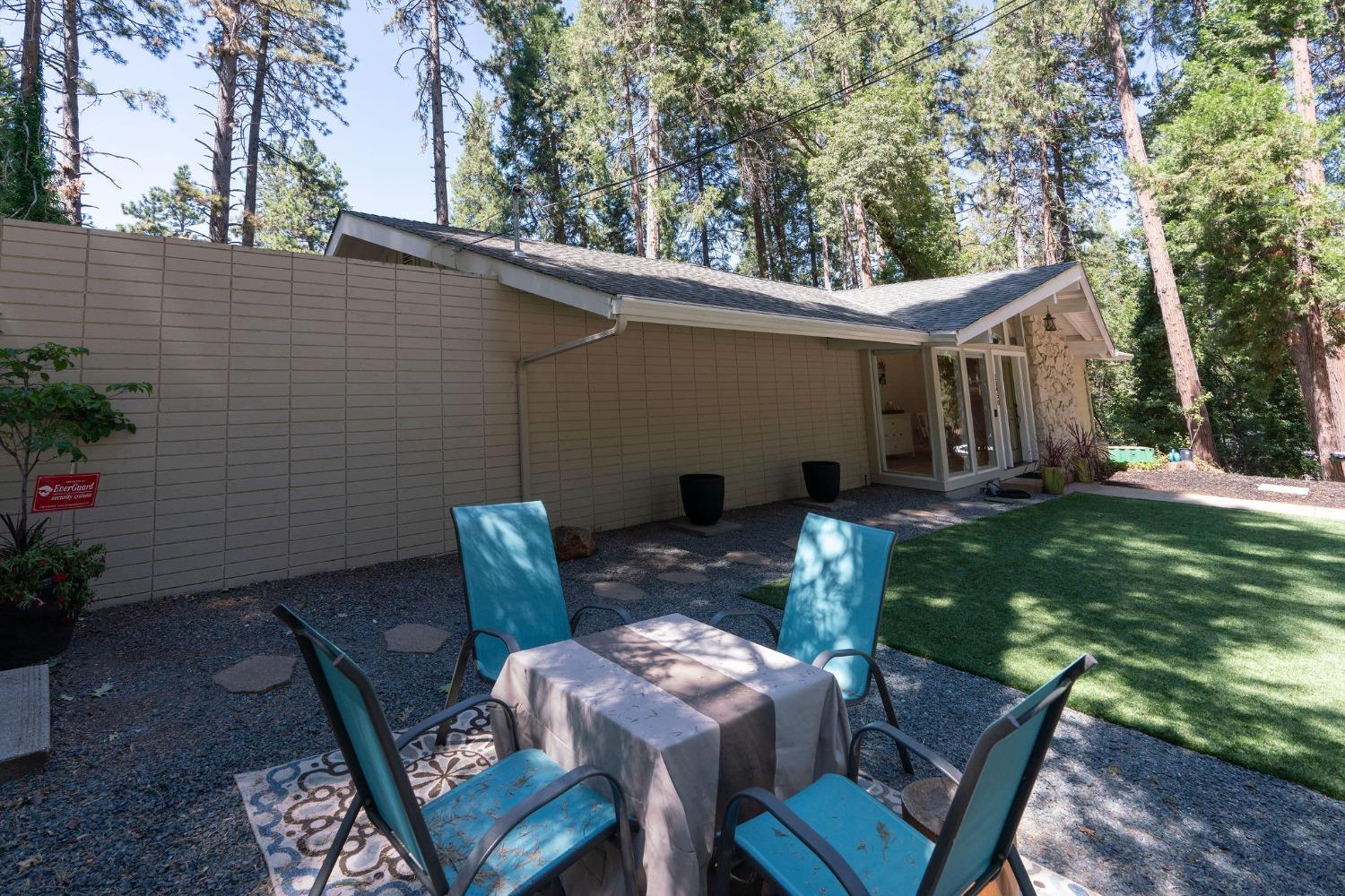 Detail Gallery Image 34 of 40 For 11450 Marjon Dr, Nevada City,  CA 95959 - 3 Beds | 2 Baths