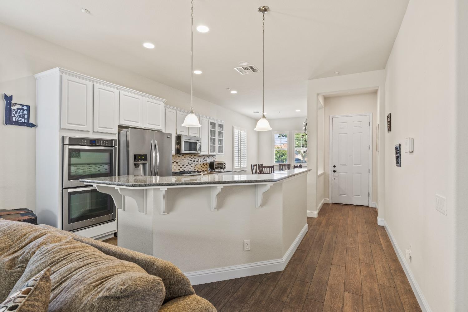 Detail Gallery Image 14 of 32 For 2096 Appersett Loop, Roseville,  CA 95747 - 3 Beds | 2 Baths