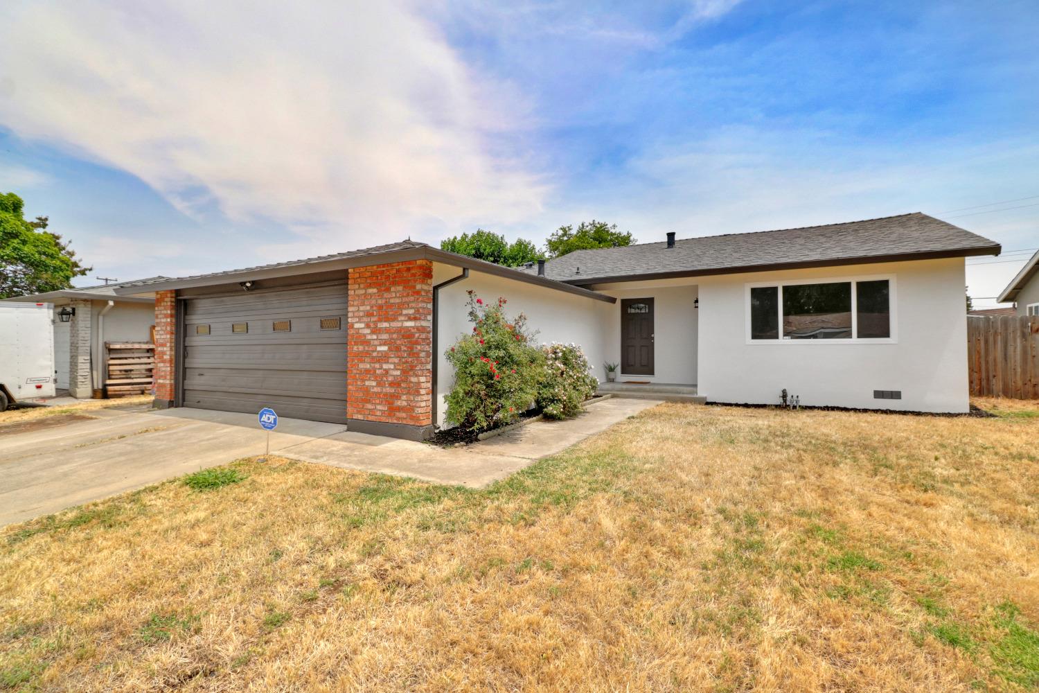 Viani Way, Rancho Cordova, California image 2