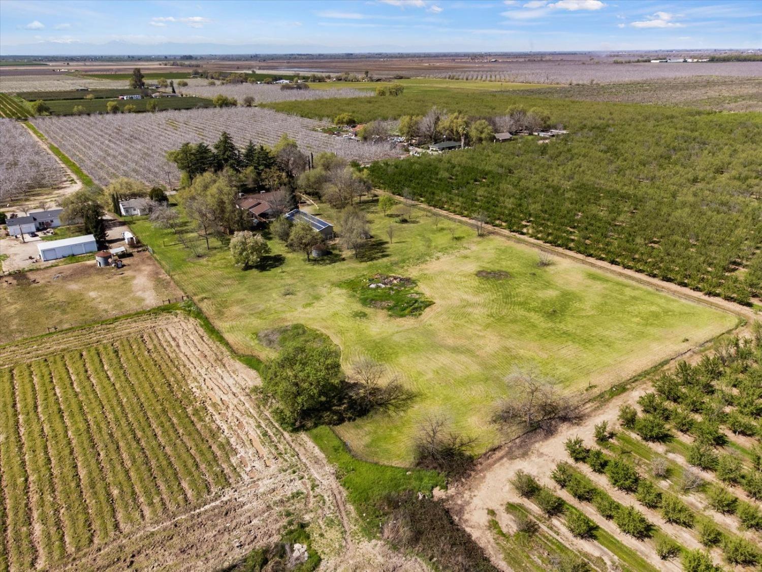 A Hedger Road, Live Oak, California image 3