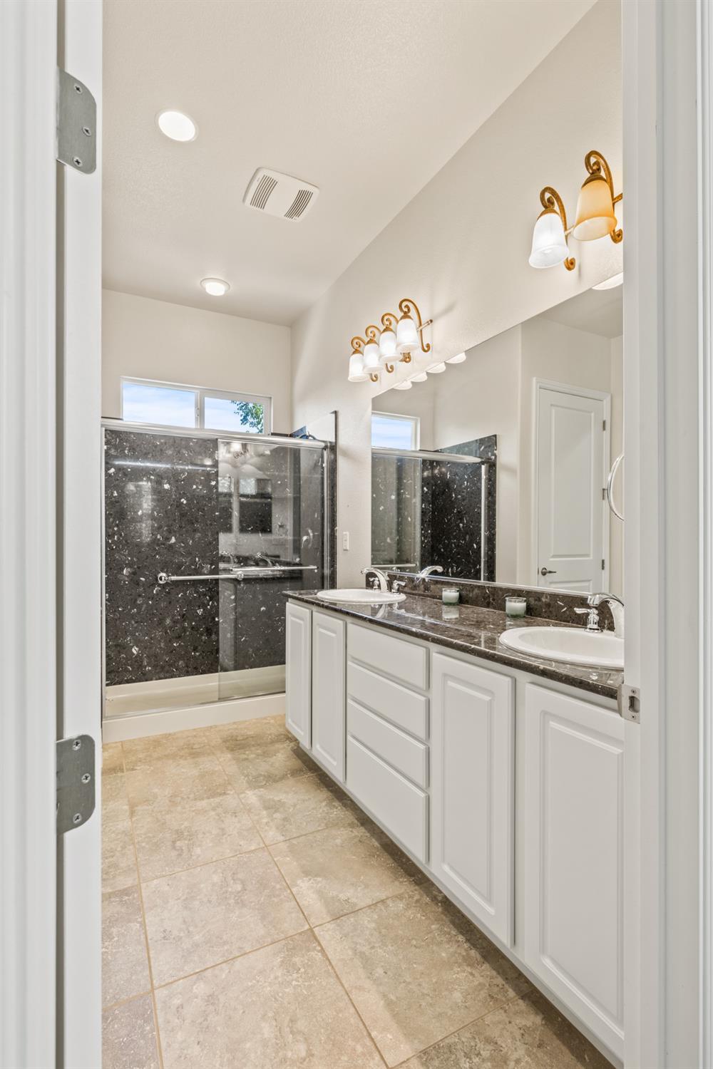 Detail Gallery Image 22 of 32 For 2096 Appersett Loop, Roseville,  CA 95747 - 3 Beds | 2 Baths