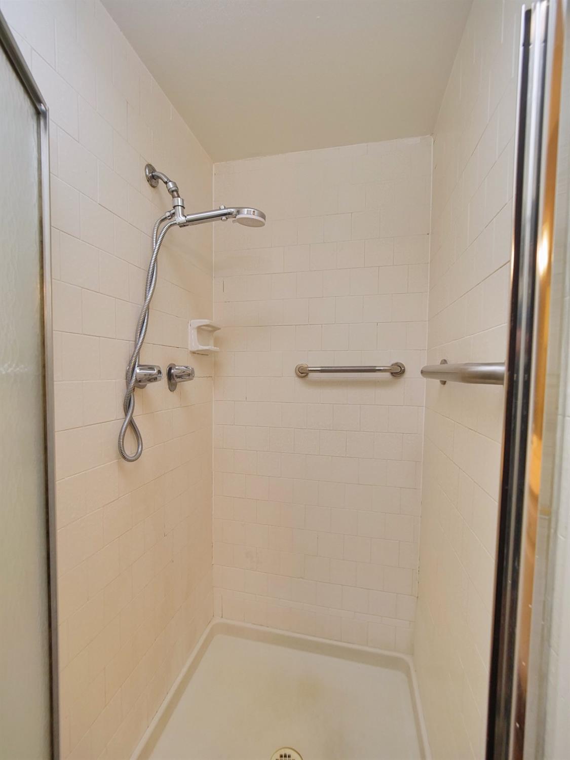 Detail Gallery Image 19 of 22 For 6612 Embarcadero Dr #9,  Stockton,  CA 95219 - 2 Beds | 2 Baths