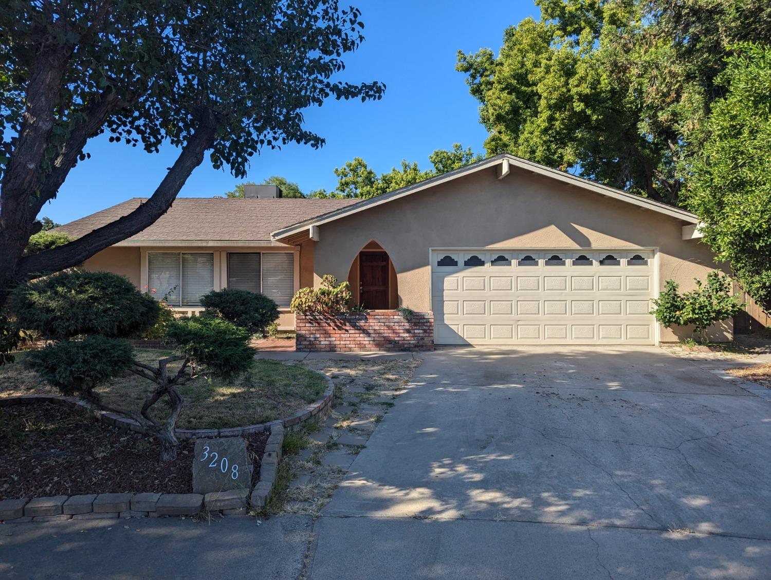 Paioni Court For Sale, Modesto, CA 95356 Home ByOwner