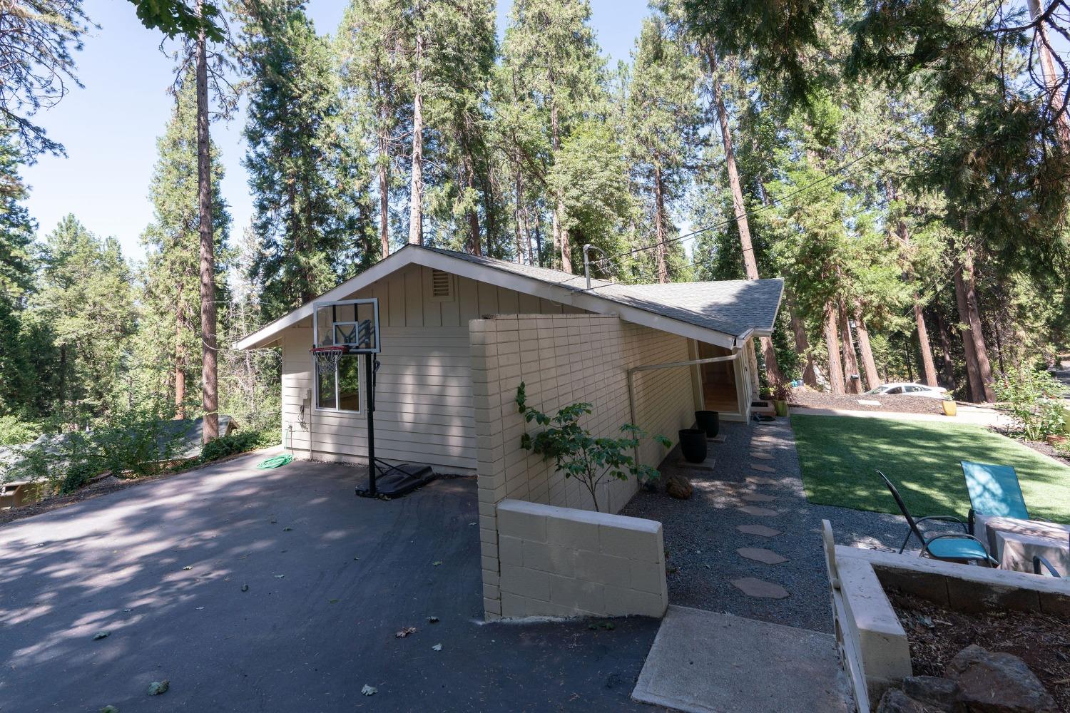 Detail Gallery Image 39 of 40 For 11450 Marjon Dr, Nevada City,  CA 95959 - 3 Beds | 2 Baths