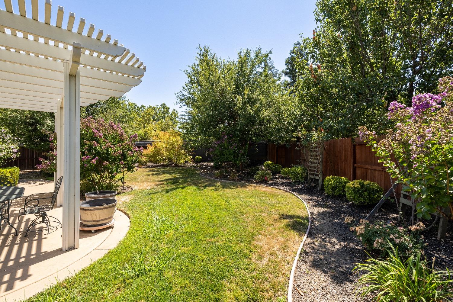 Detail Gallery Image 8 of 32 For 2096 Appersett Loop, Roseville,  CA 95747 - 3 Beds | 2 Baths