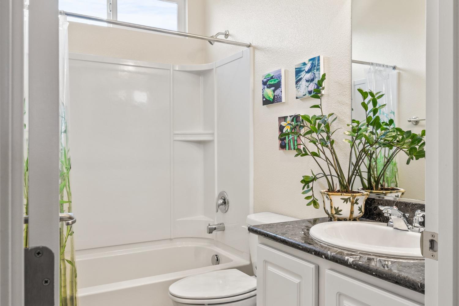 Detail Gallery Image 31 of 32 For 2096 Appersett Loop, Roseville,  CA 95747 - 3 Beds | 2 Baths