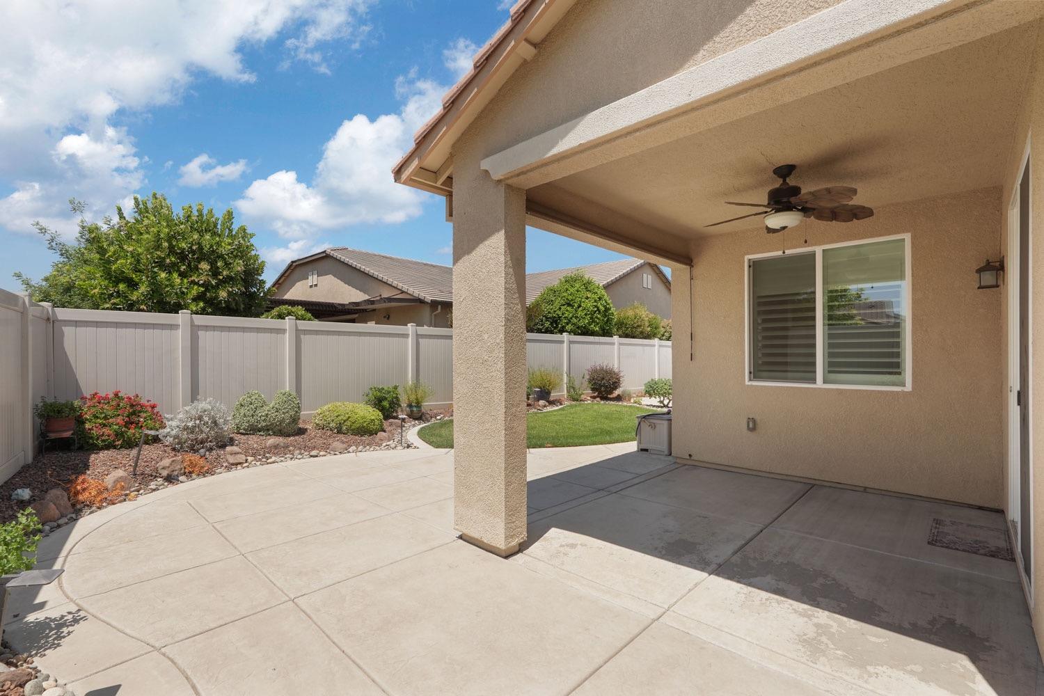 Detail Gallery Image 32 of 50 For 1312 Chestnut Hill Dr, Manteca,  CA 95336 - 3 Beds | 2 Baths