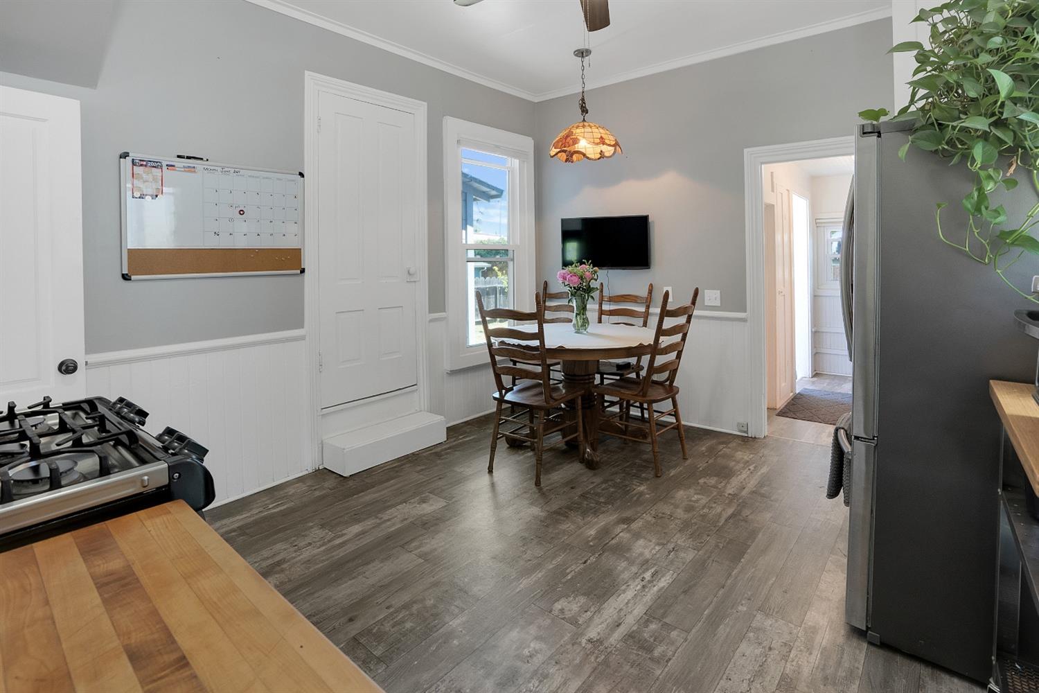 Detail Gallery Image 17 of 41 For 542 Ocean View Ave, Santa Cruz,  CA 95062 - 3 Beds | 1 Baths