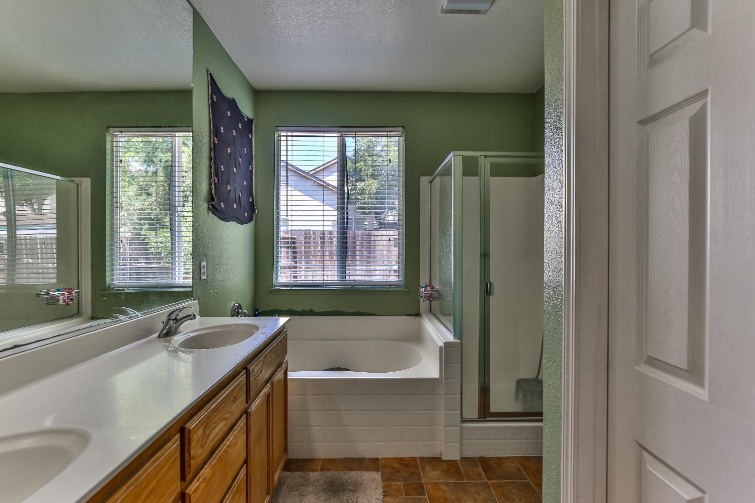 Detail Gallery Image 36 of 45 For 1771 Fontanella Way, Stockton,  CA 95205 - 3 Beds | 2 Baths