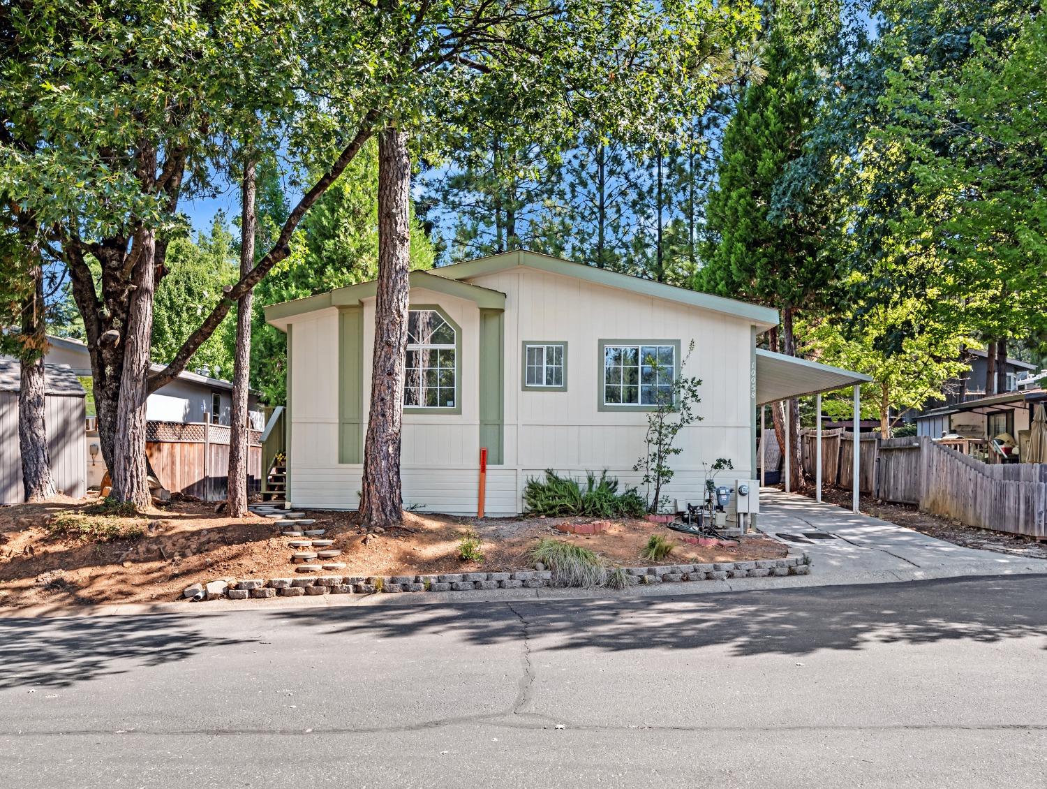 Detail Gallery Image 1 of 1 For 10058 Golden Polaris Pl, Grass Valley,  CA 95949 - 3 Beds | 2 Baths