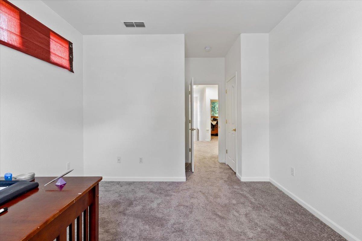 Detail Gallery Image 13 of 34 For 251 Natalino Cir, Sacramento,  CA 95835 - 3 Beds | 2/1 Baths