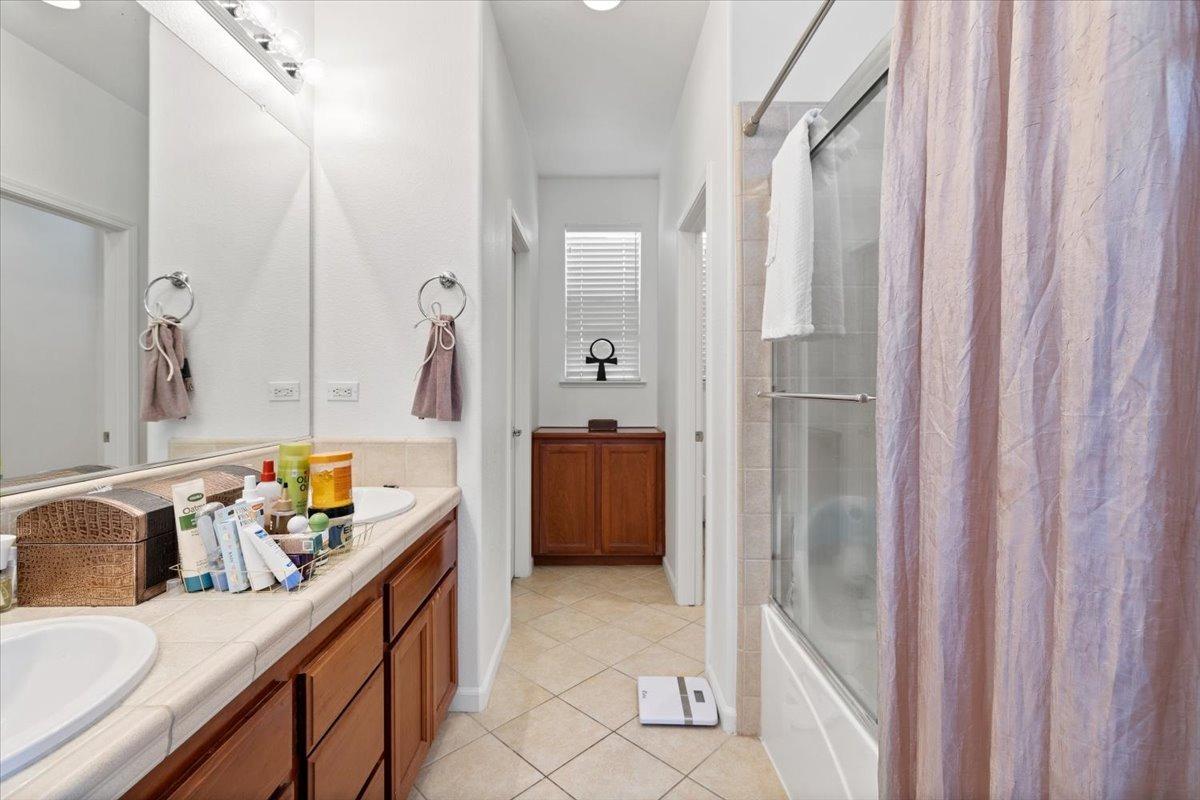 Detail Gallery Image 21 of 34 For 251 Natalino Cir, Sacramento,  CA 95835 - 3 Beds | 2/1 Baths